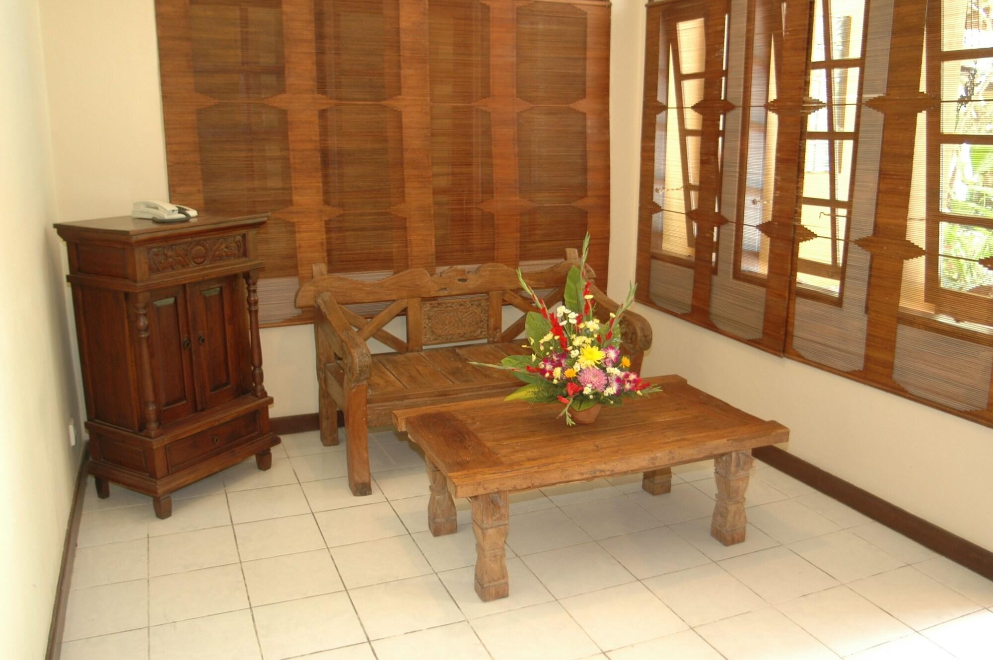 Bali Segara Hotel Kuta Lombok Buitenkant foto